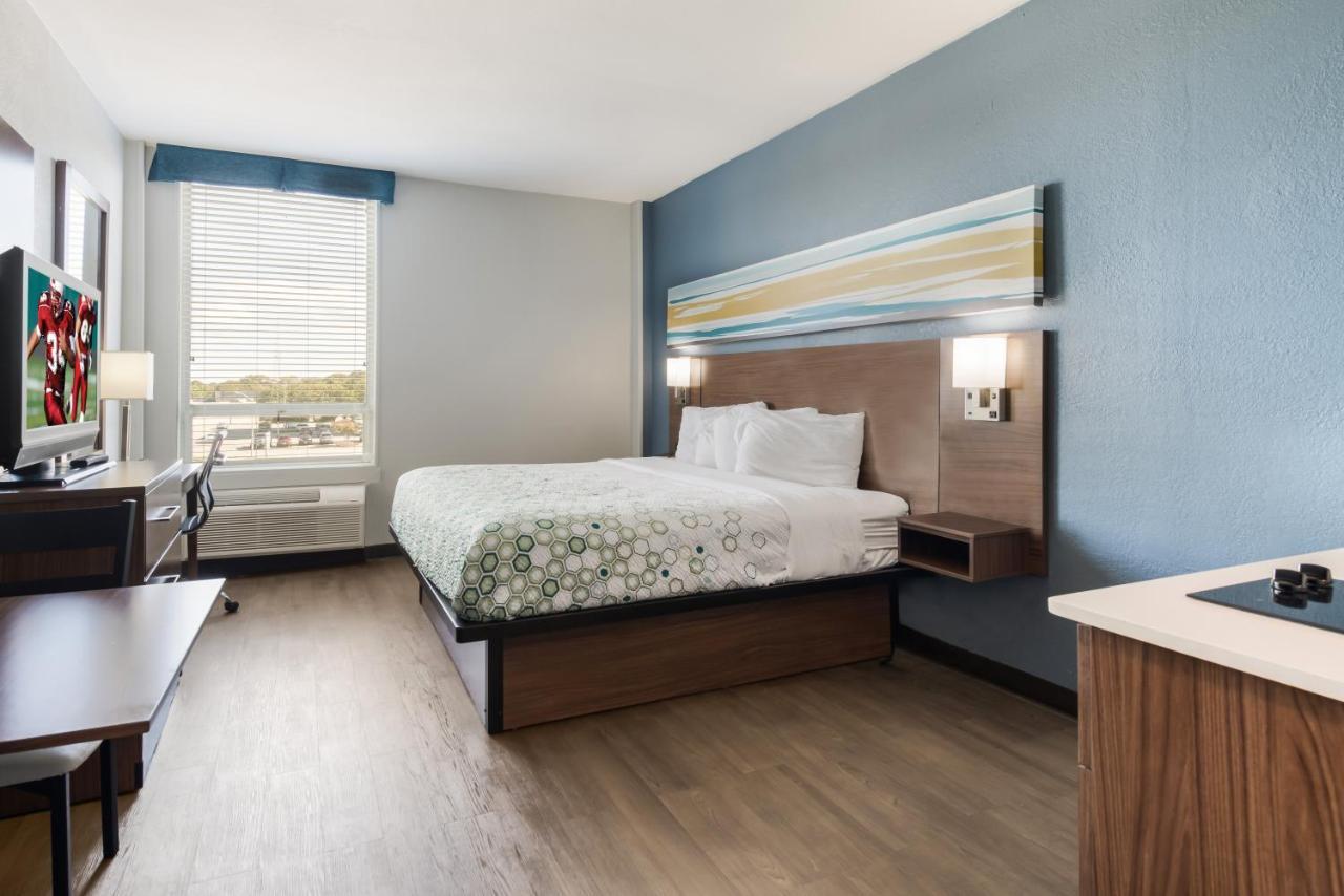 Hometowne Studios By Red Roof Newport News - Hampton West Luaran gambar